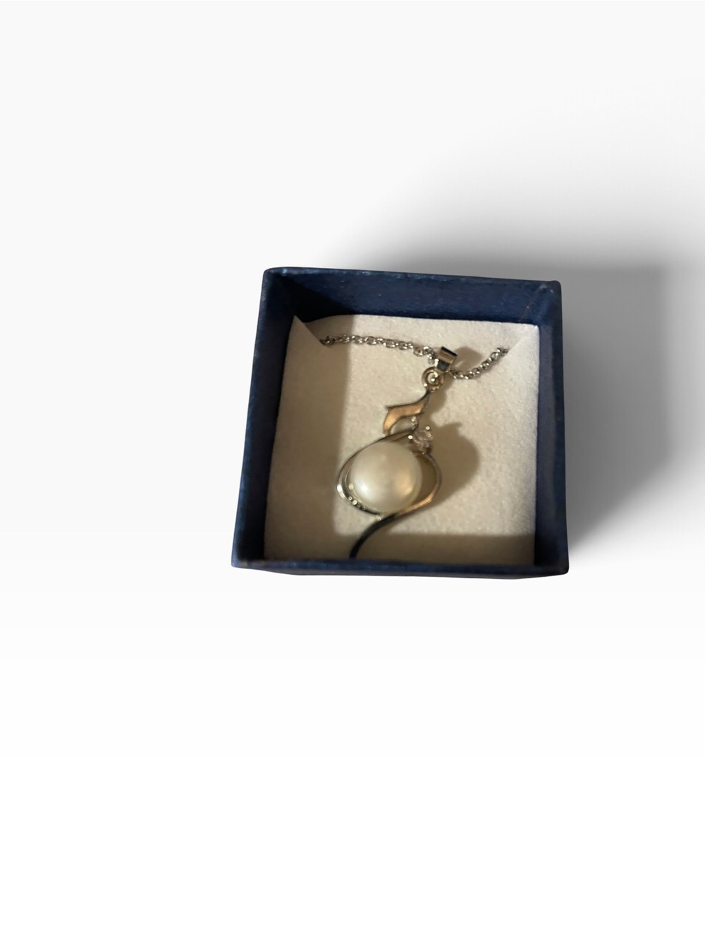 Sterling Silver Pearl Drop Pendant Necklace - White Pearl